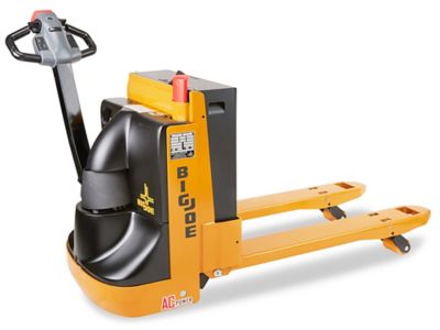 Electric pallet truck fleet